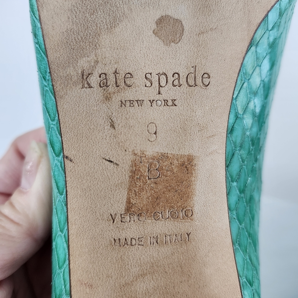 SOLD!! kate spade Mint Green Textured Pointed Toe Pumps - Picture 15 of 15